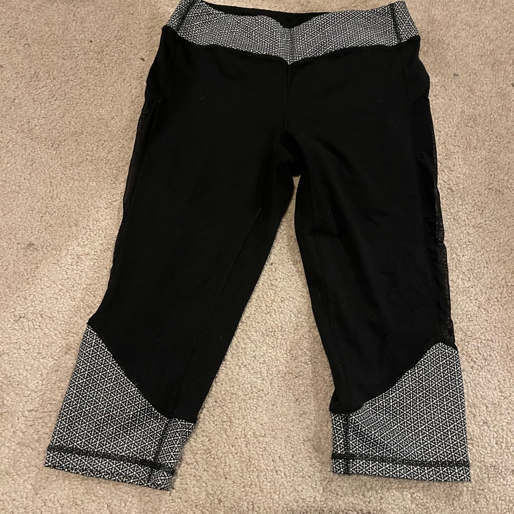 Titika capris